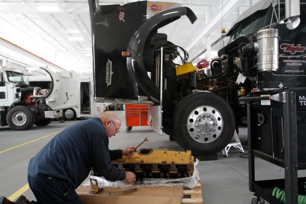 Professional Kenworth Truck Repairs Near Memphis