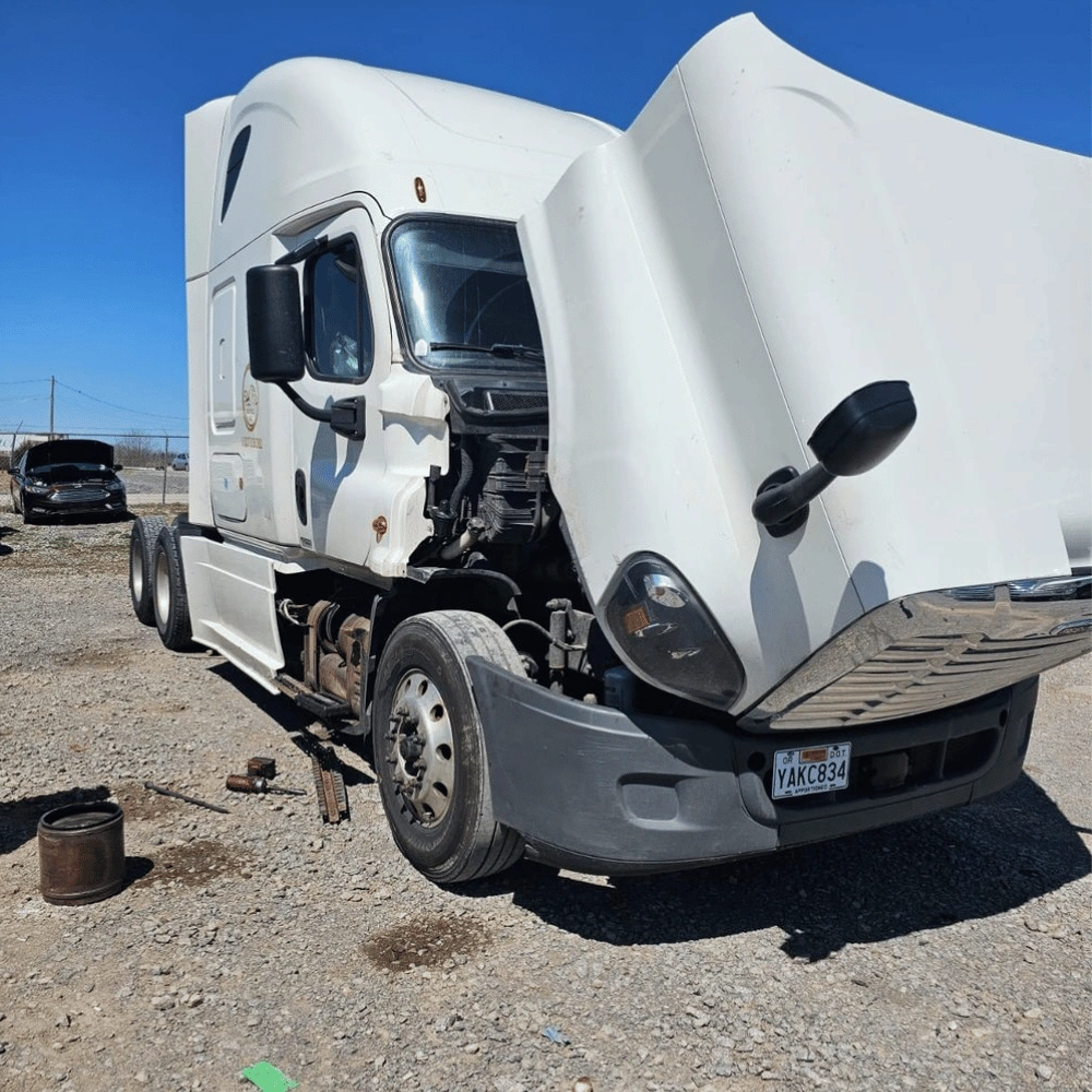 Cheap Emergency Roadside Assistance Services Near Truck Repair 24hr Memphis