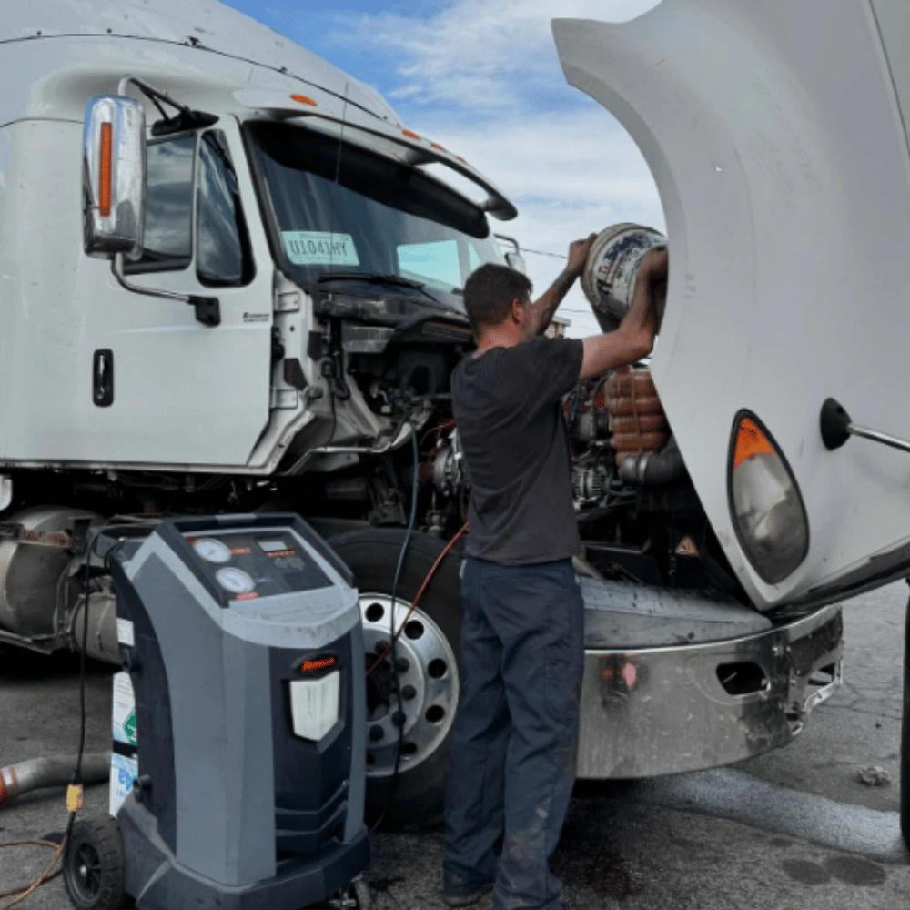 Emergency Specialized Truck Repair in 24hr-Memphis