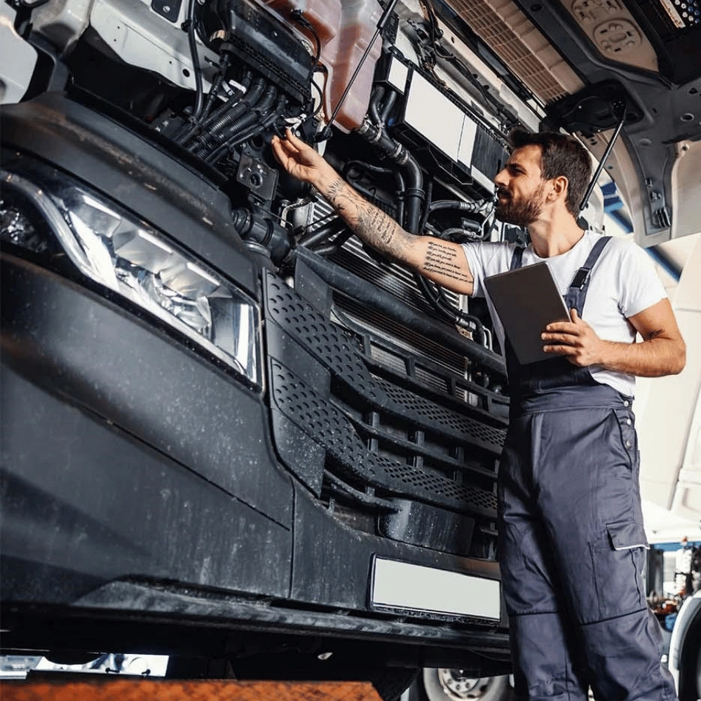 Fully Equipped Truck Battery Service Repair Memphis Area