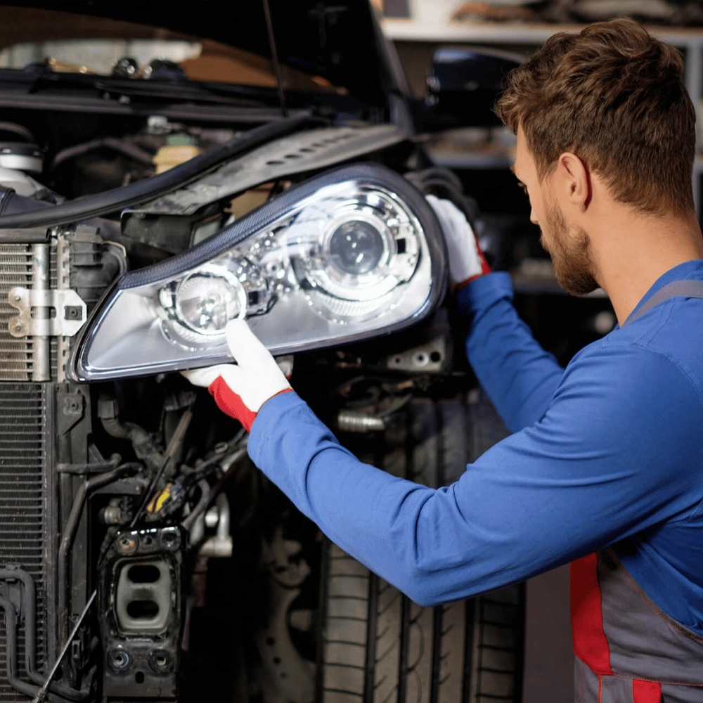 Truck Head Lamp and Tail lamp Repair Shop Near Me Memphis
